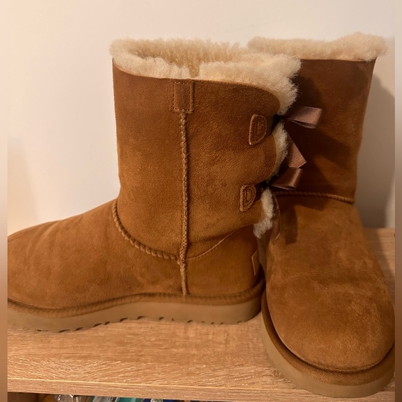 Ugh women’s Bailey bow II - Picture 3 of 5